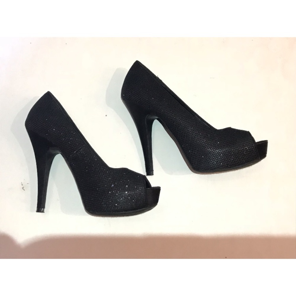 Chinese Laundry Black Platform Sparkly Heel